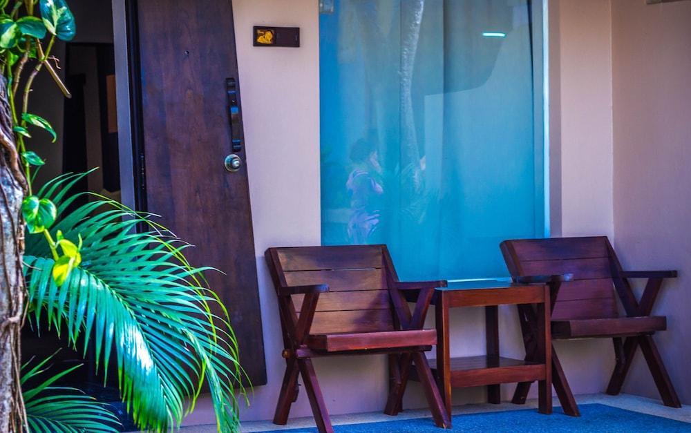 Phuket Kata Resotel Bagian luar foto