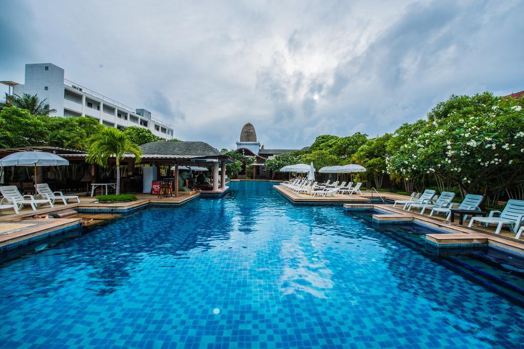 Phuket Kata Resotel Bagian luar foto