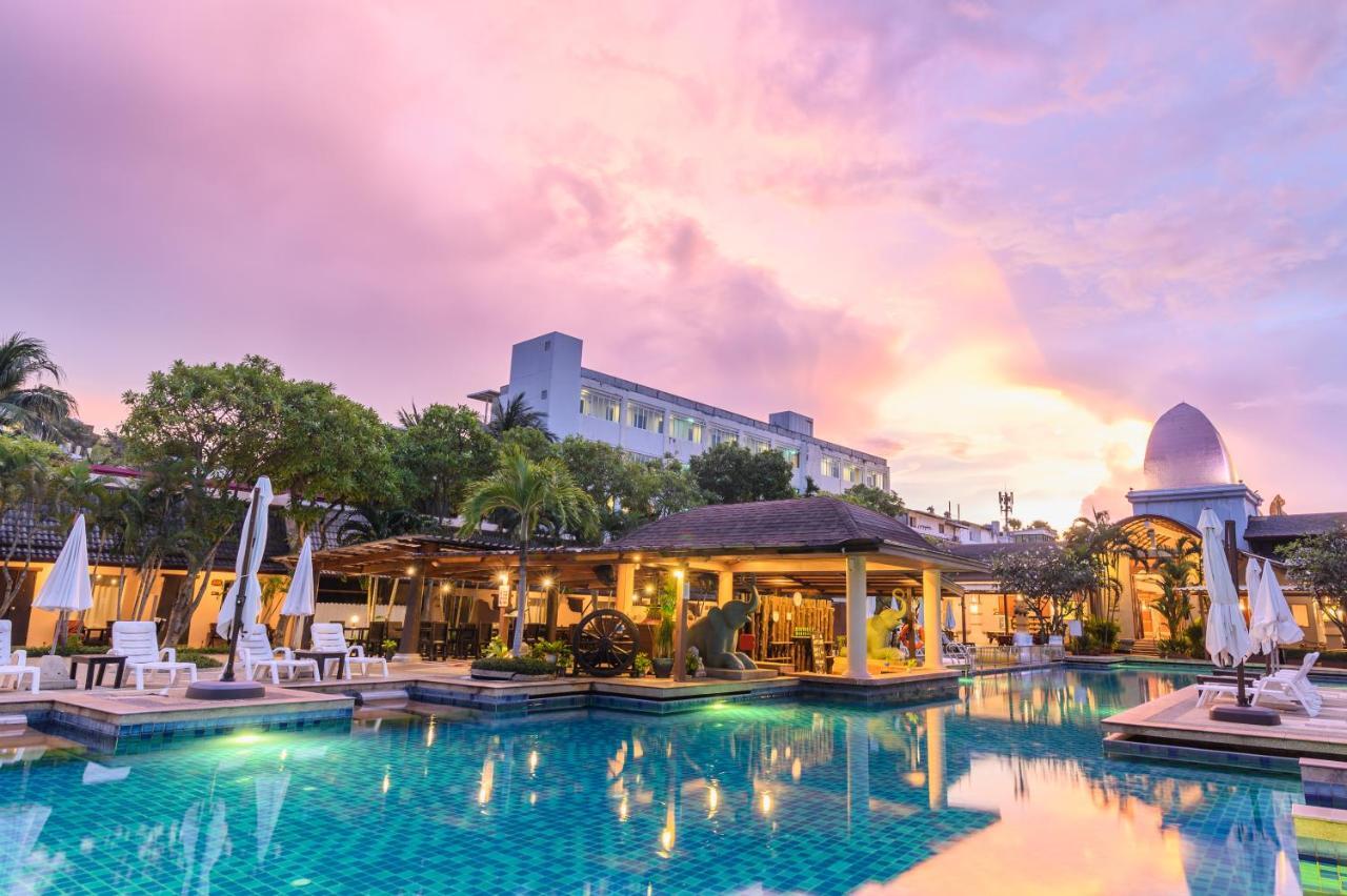 Phuket Kata Resotel Bagian luar foto