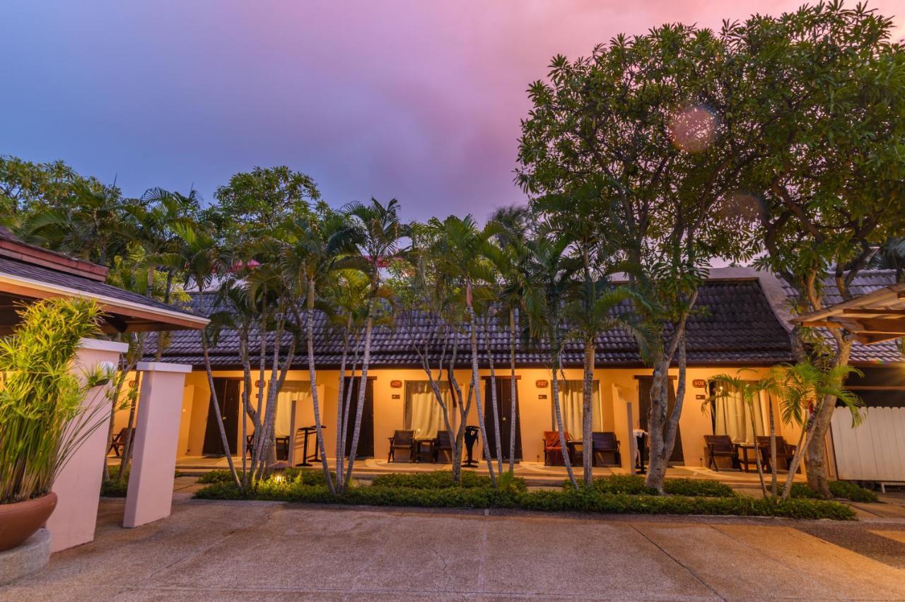 Phuket Kata Resotel Bagian luar foto
